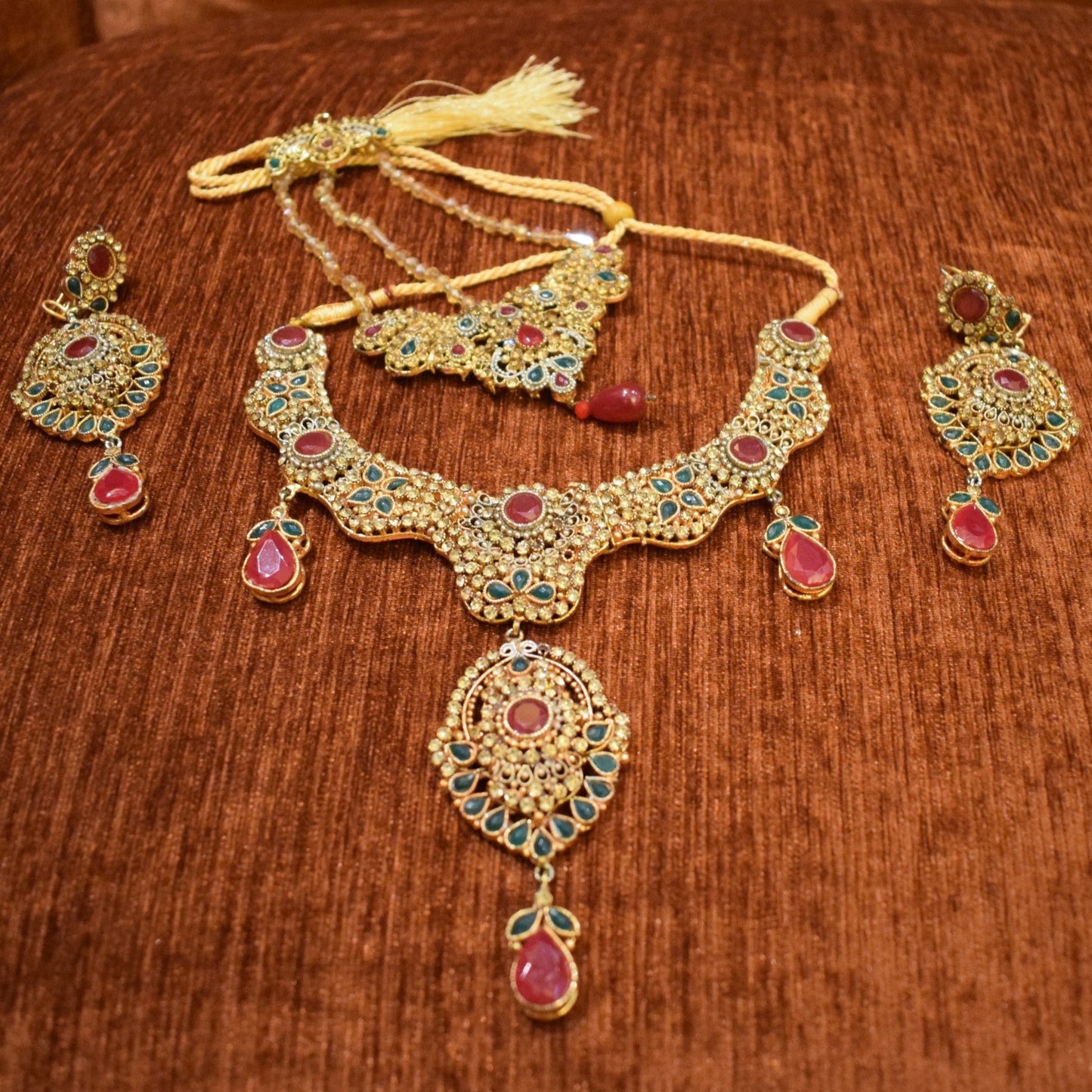 Exquisite Bridal Set - Gold