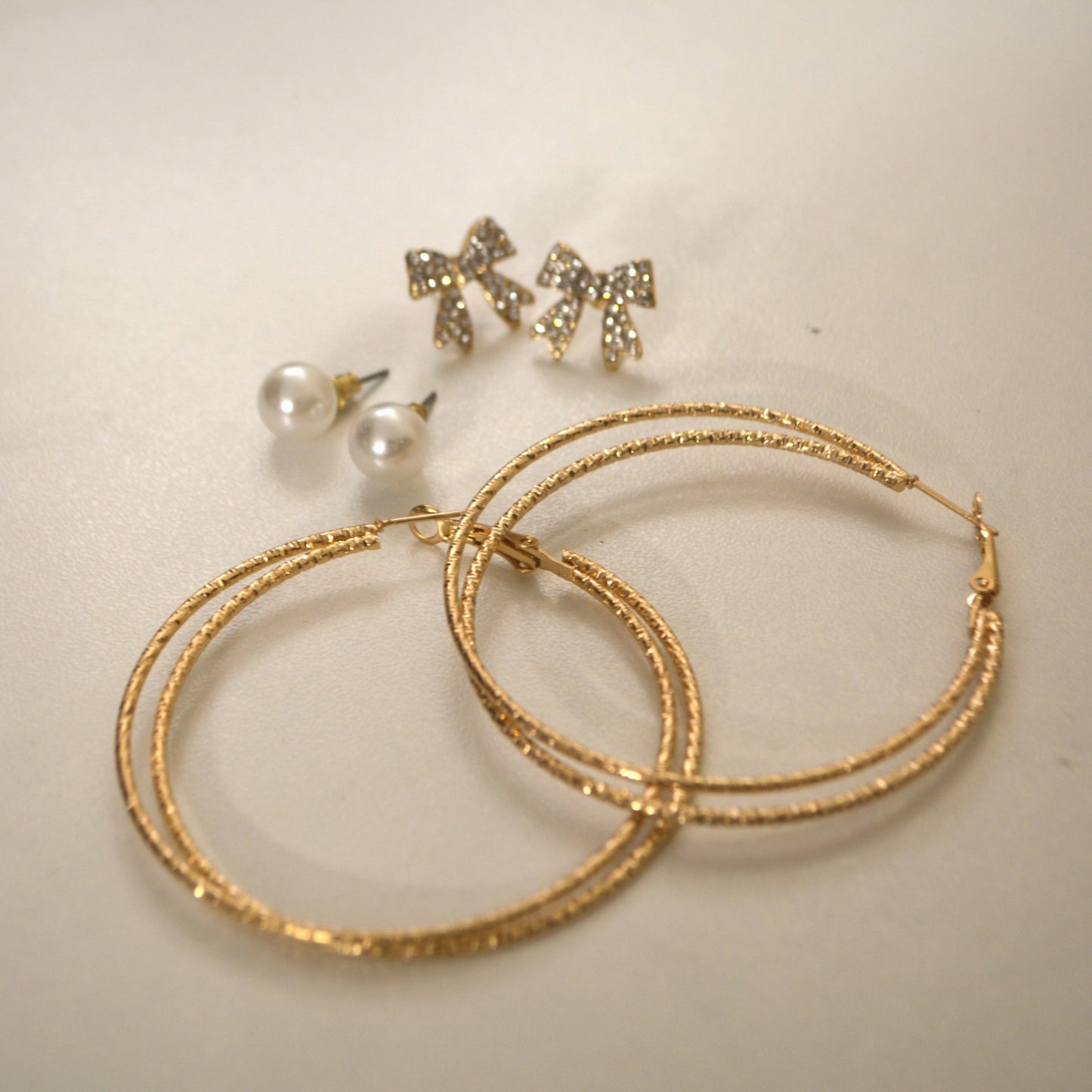 Double Hoops Earrings - Bow Studs - Pearl Studs - Gold