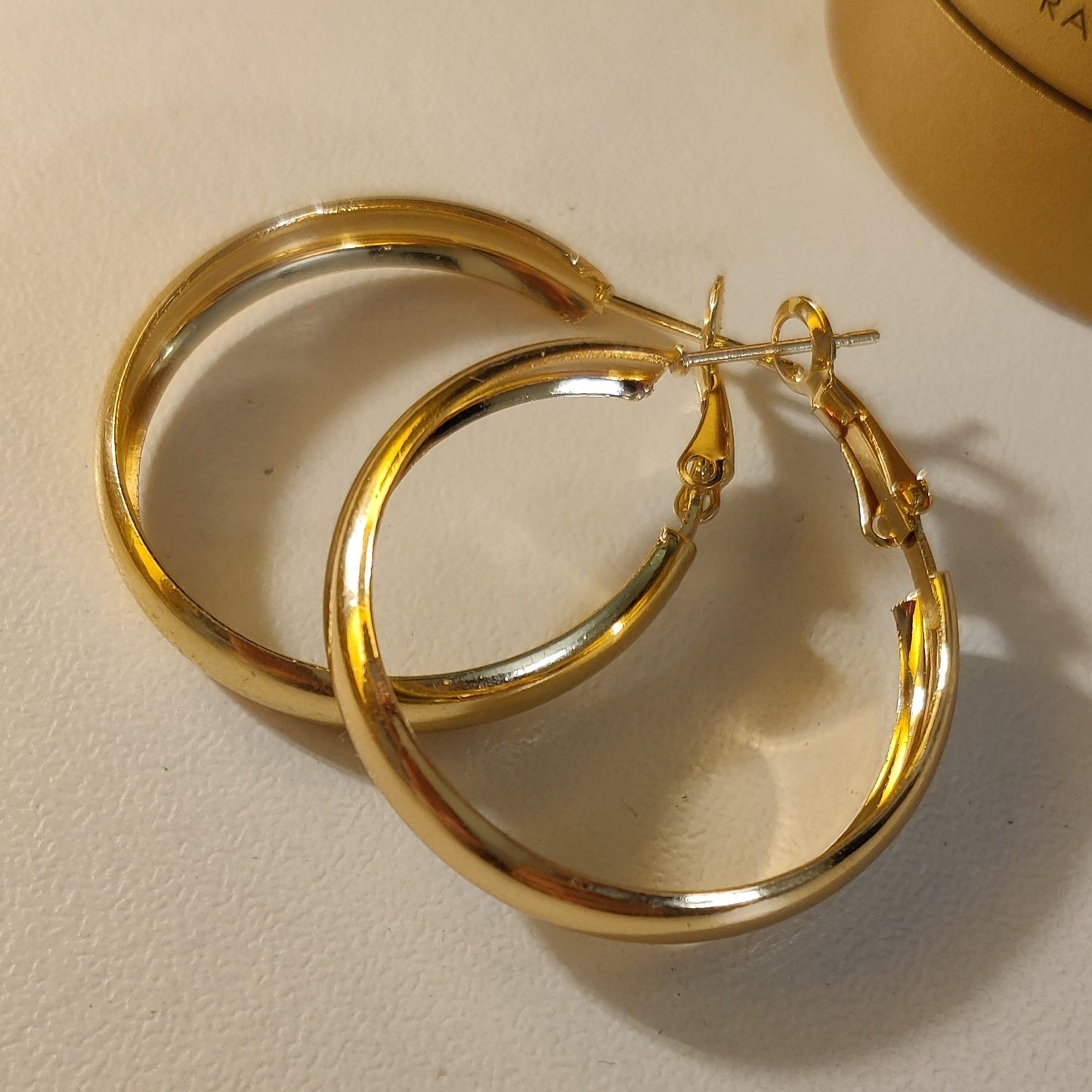 Round Earrings - Small/Medium/Large - Gold