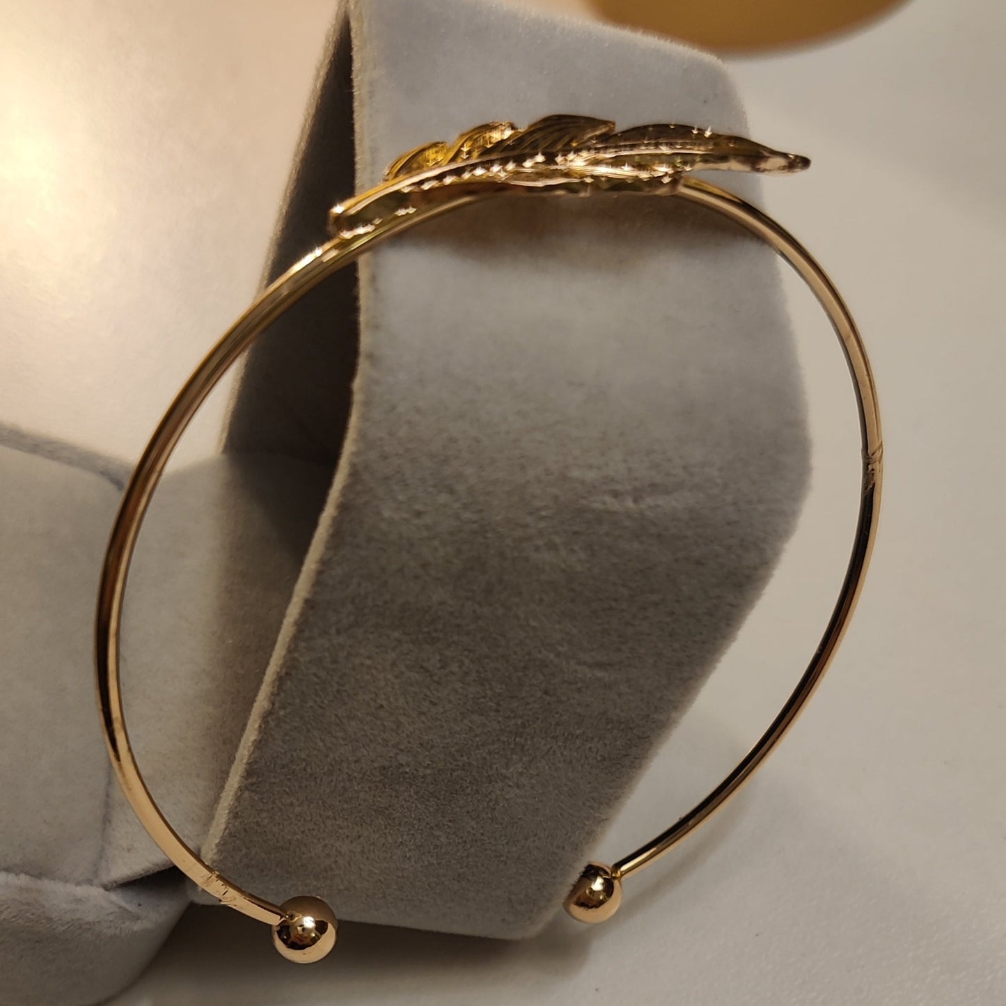 Leaf Bracelet | Gold