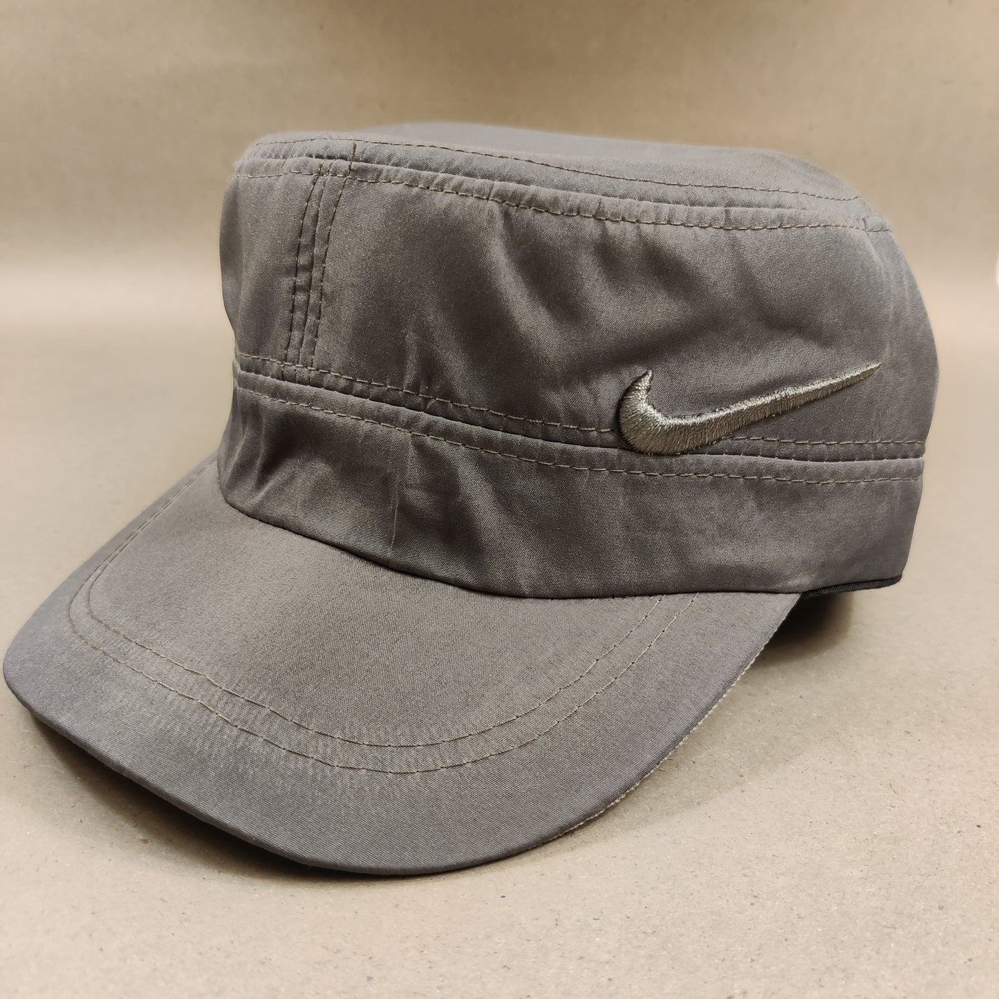 Nike Flat top - Cap - Grey