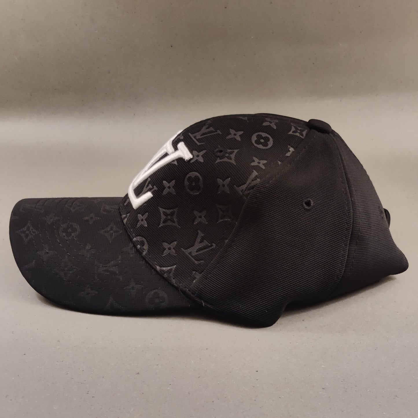 Louis Vuitton - LV - Cap - Black