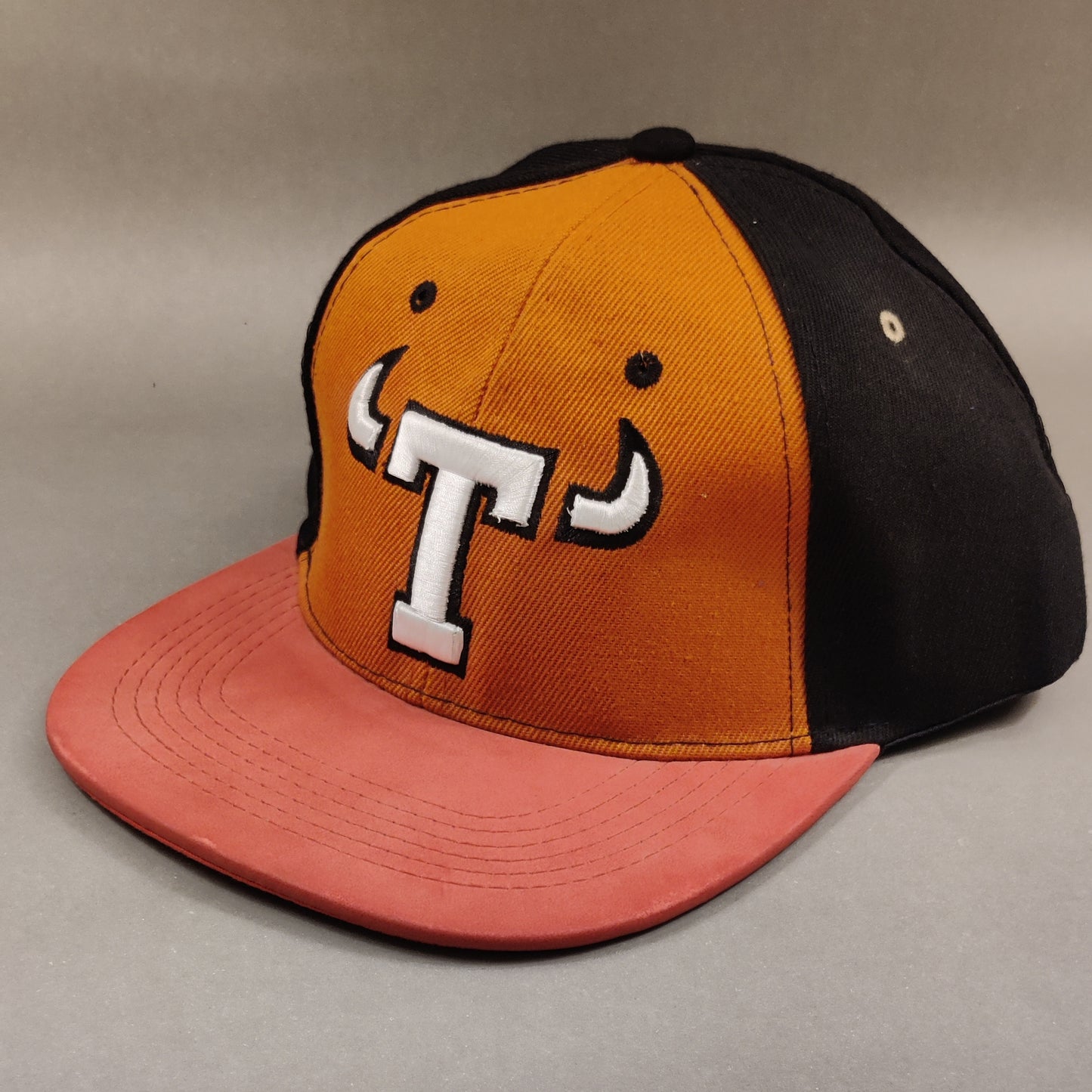 Devil T - Orange/Black - Snapback