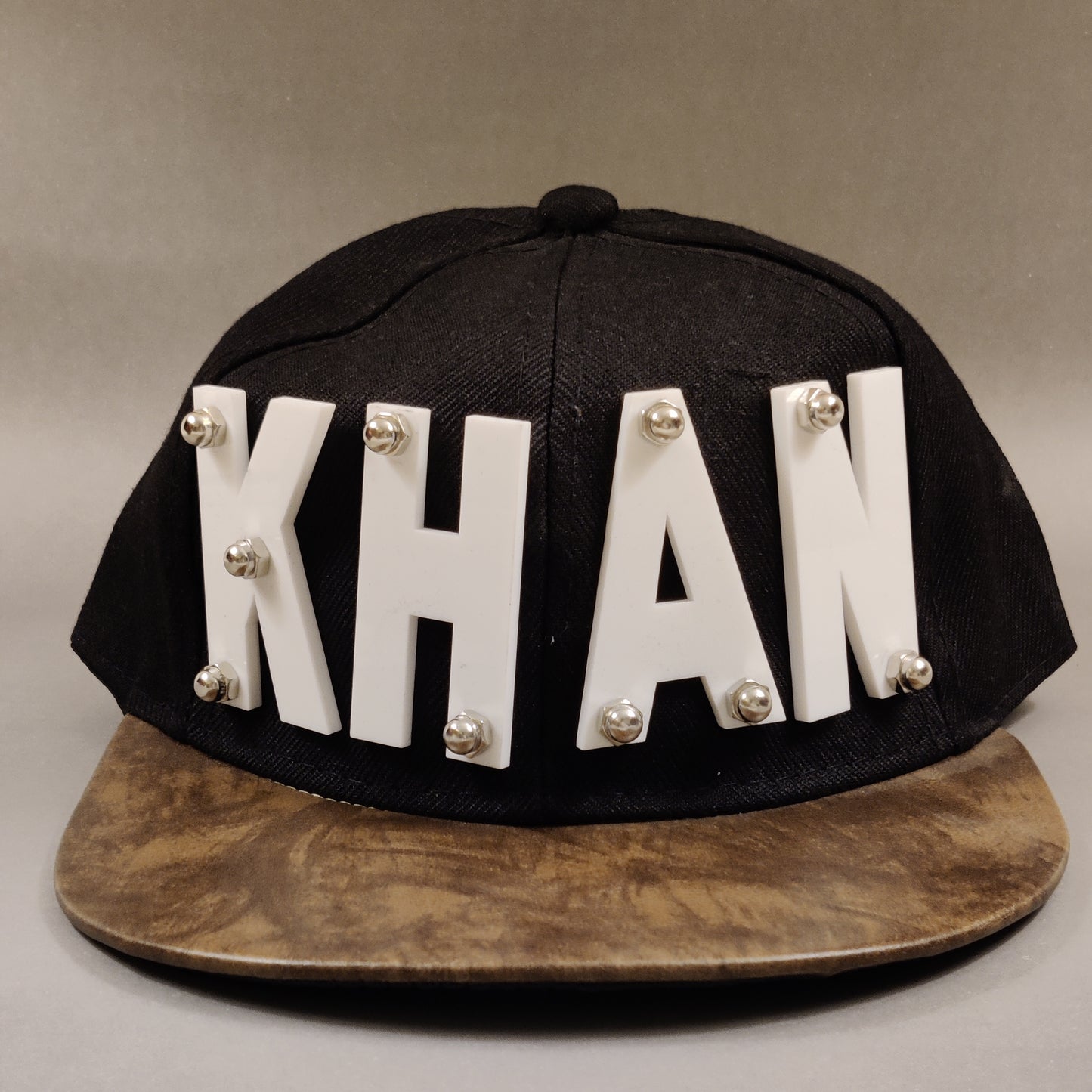 KHAN - Black - Snapback