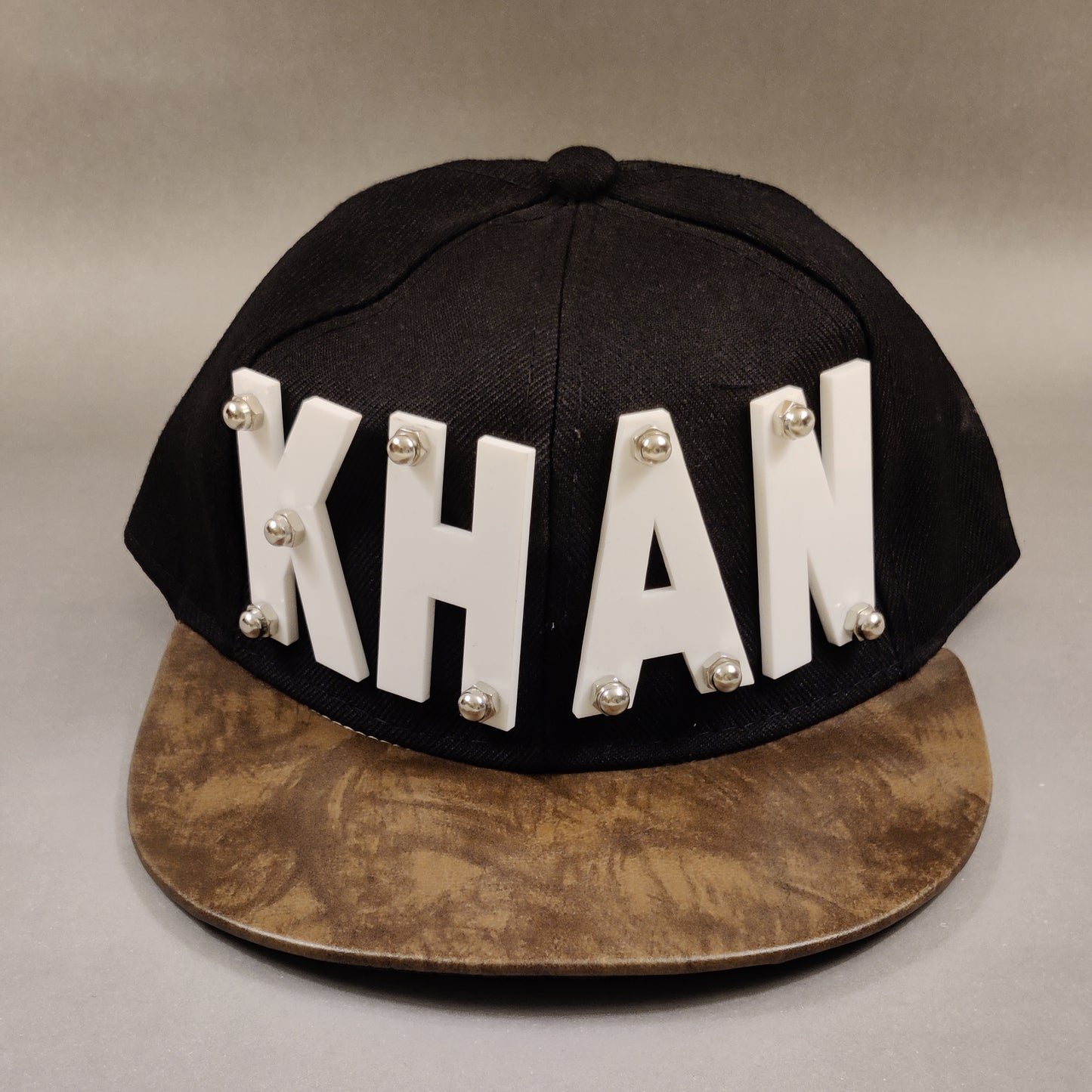 KHAN - Black - Snapback