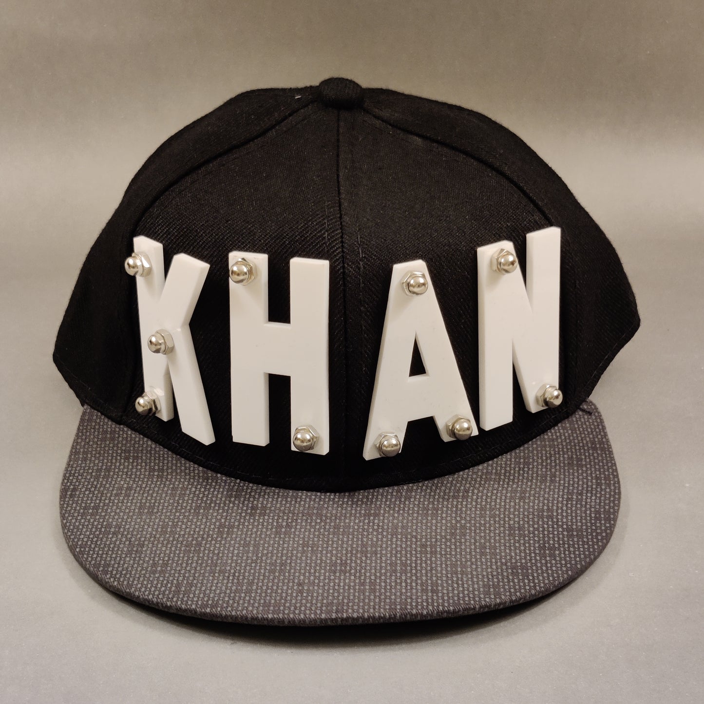 KHAN - Black - Snapback