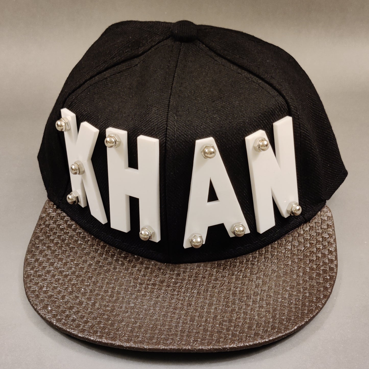 KHAN - Black - Snapback