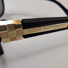 Classic 70's Style - Louis Vuitton - Black