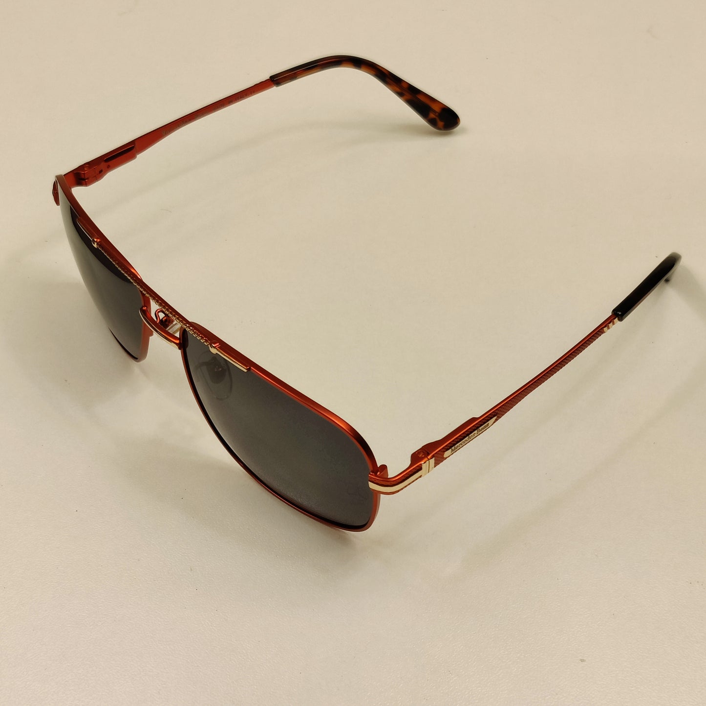 Engraving Bridge Square - Mercedes Benz - Polarized - Red