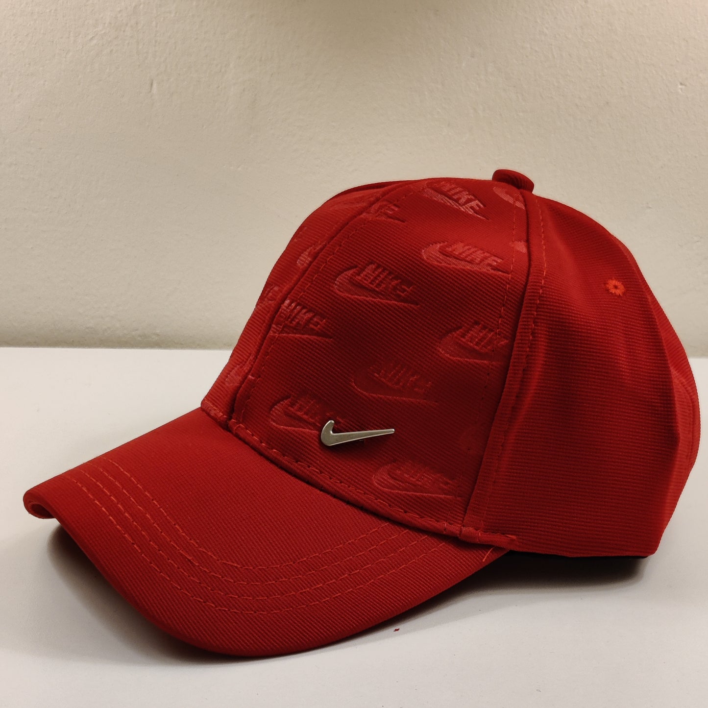 Nike - Multi-Brand - Cap - Red