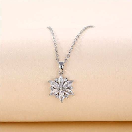 Sun Flower Zircon Necklace | Silver