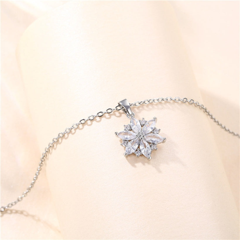 Sun Flower Zircon Necklace | Silver