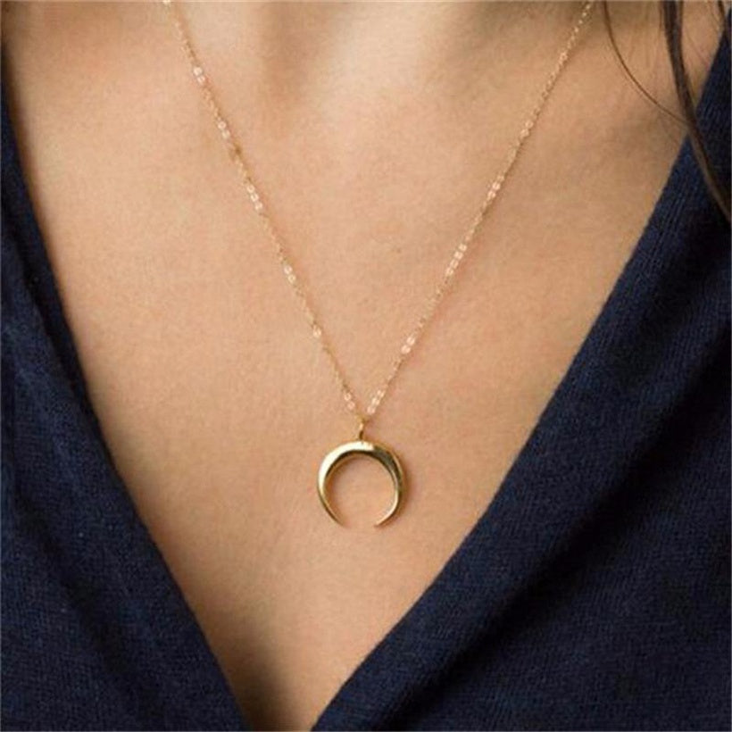 Moon Crescent Pendant Necklace | Gold