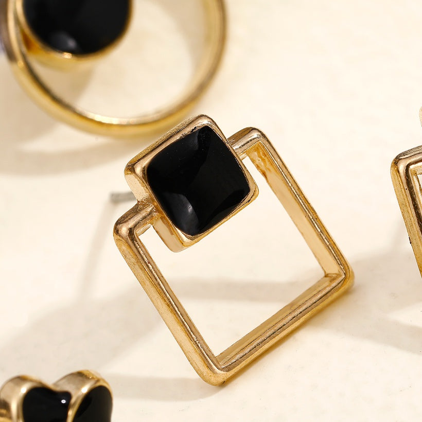 Gold Black Studs Set