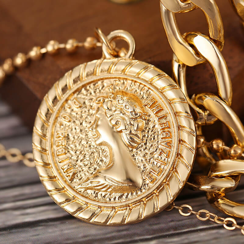 Pendant Multilayer Necklace Gold